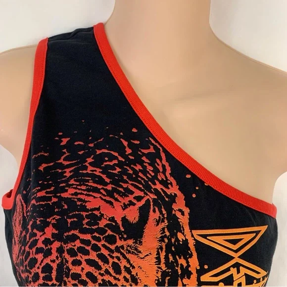 Def Leppard Cheetah Graphic One Shoulder Tee Various Sizes New With Tags - Picture 2 of 11